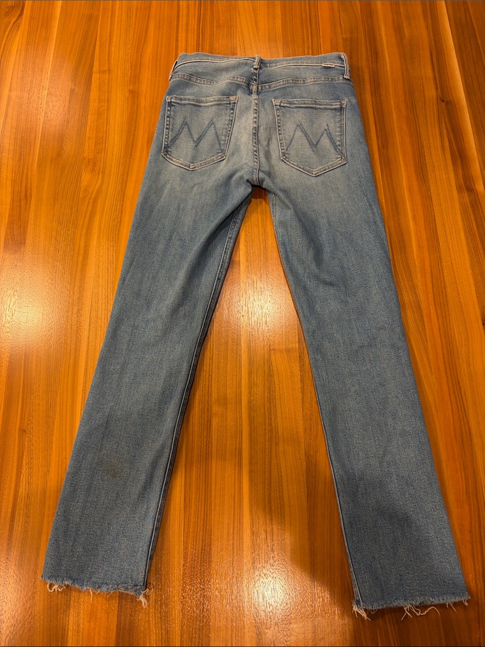 MOTHER Women's Light Blue Ankle Crop Jeans